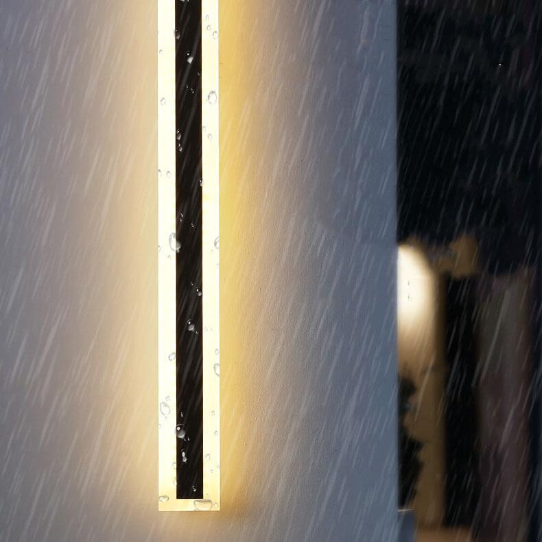 Slim Bar Outdoor Wall Light