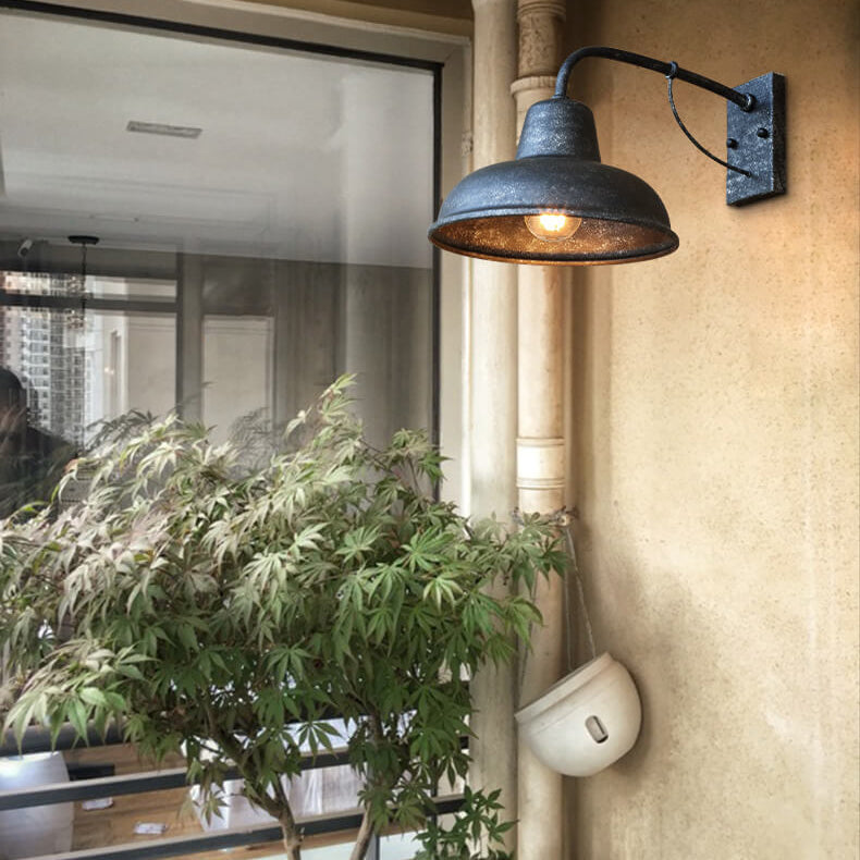 Barn Gooseneck Outdoor Wall Sconce