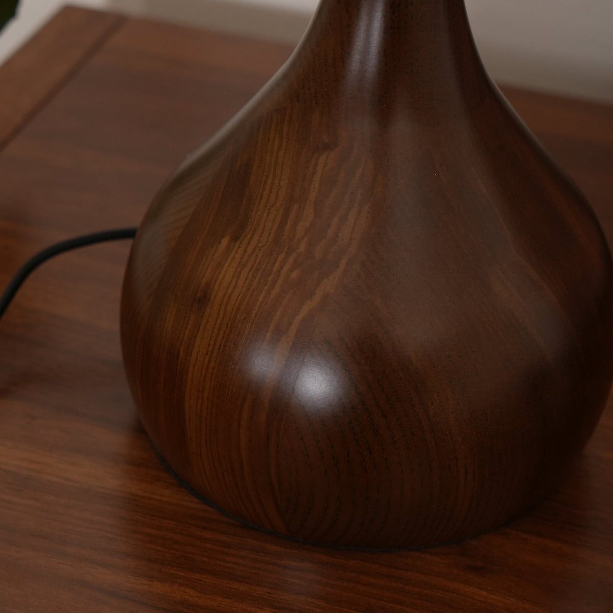 Veyra Modern Glass LED Table Lamp