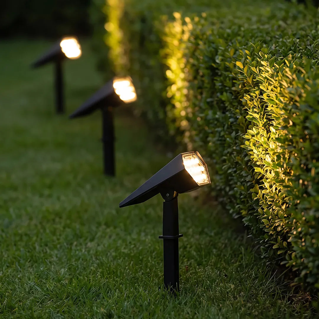 Adjustable Solar Spike Spotlight